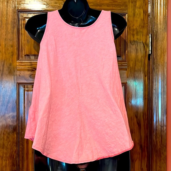 Abercrombie Coral Tank - Picture 4 of 5